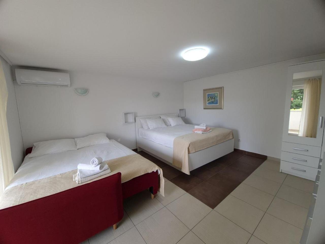 Eden Apartment Kornić Εξωτερικό φωτογραφία