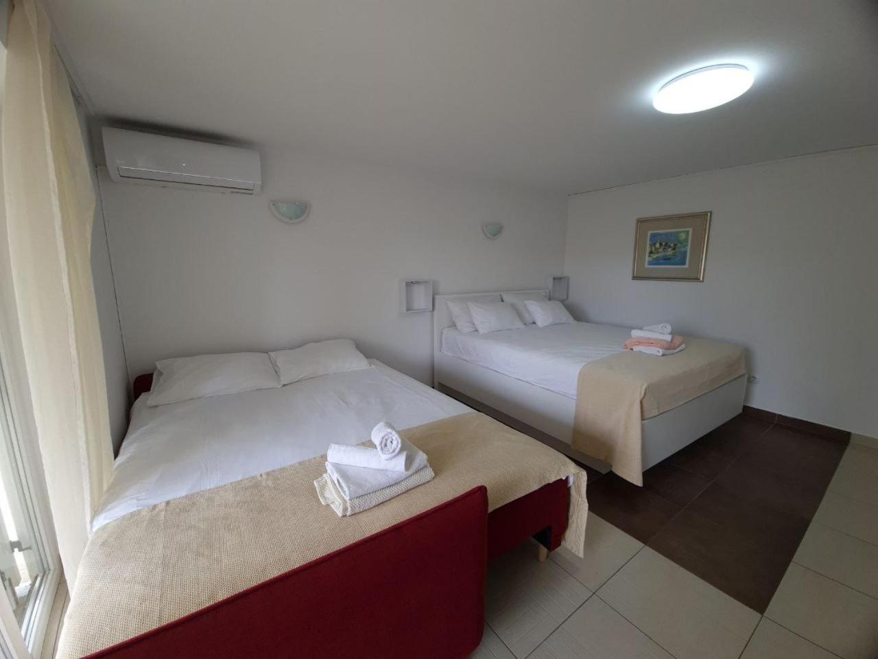 Eden Apartment Kornić Εξωτερικό φωτογραφία