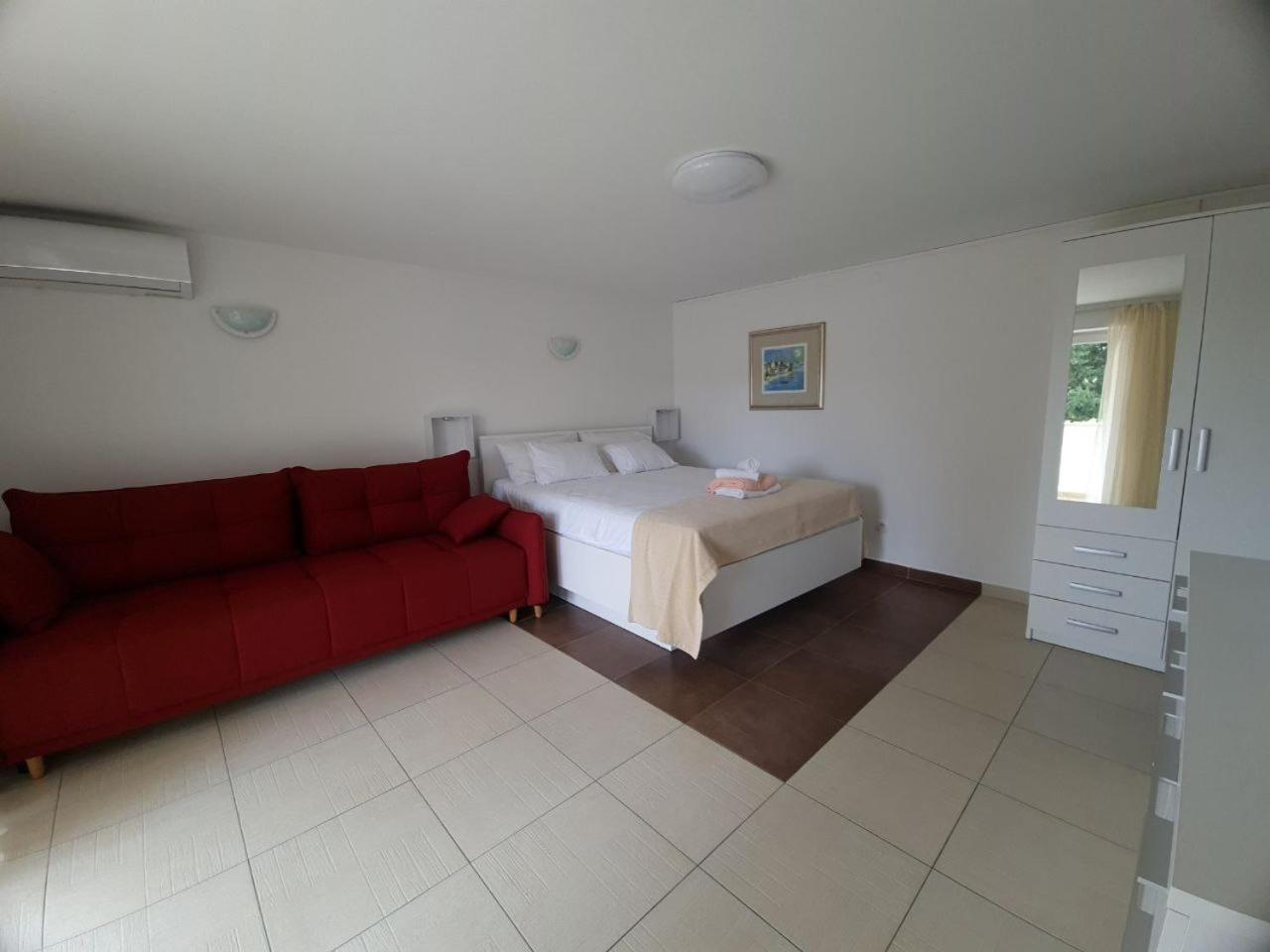 Eden Apartment Kornić Εξωτερικό φωτογραφία
