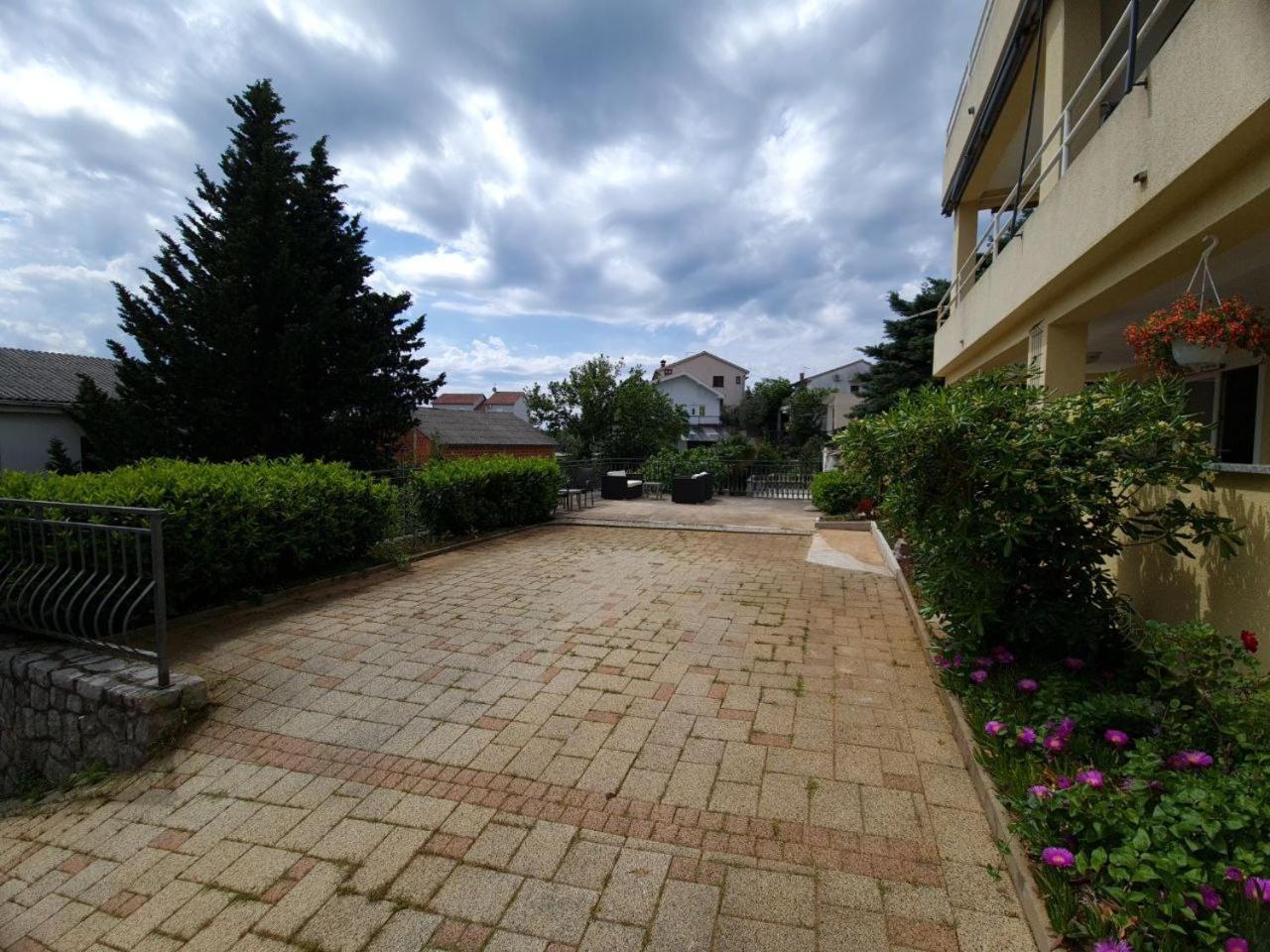 Eden Apartment Kornić Εξωτερικό φωτογραφία